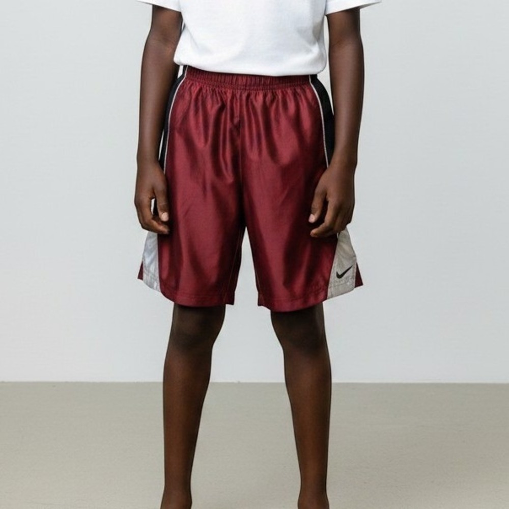 Nike Boys Athletic Shorts Burgundy Red Black Silver Size 7 Basketball Gym